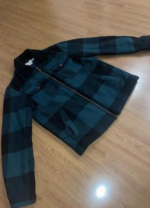 Шикарная нарядная куртка шерпа l.o.g.g h&m c воротником!!!