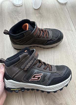 Ботинки skechers 33,5 размер