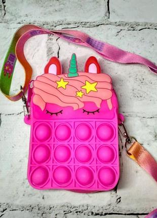 Сумочка міні силіконова дитяча єдиноріг з квітами unicorn поп іт 11х8 малинова