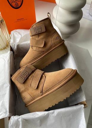 Замшеві коричневі уггі