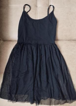 Черное фатиновое платье topshop