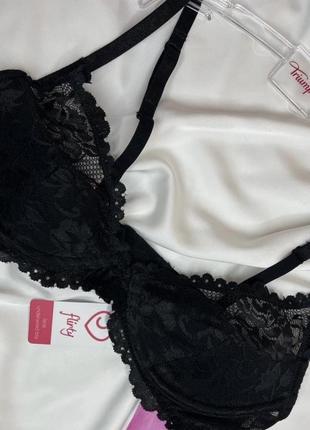 Бюстгальтер