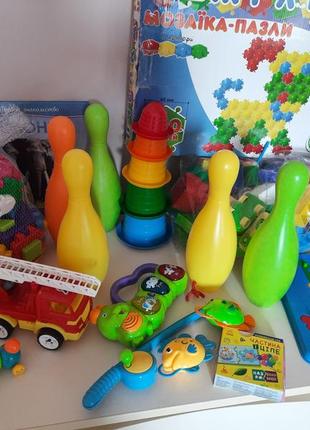 Продам великий набір розвиваючих
іграшок для хлопчика
