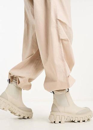 Стильные  ботинки челси на грубой подошве tommy jeans 40- 41/ 26,5