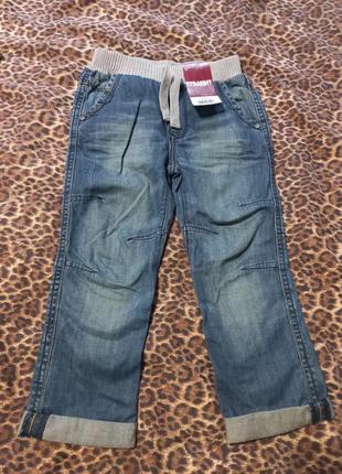 Новые джинси