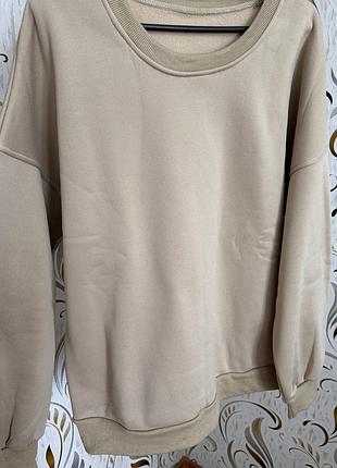 Світшот з принтом літер 4