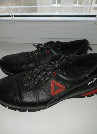 Шкіряні кросівки  reebok