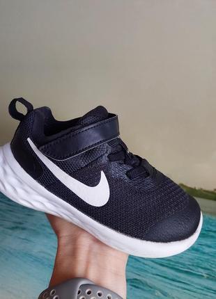 Кросівки nike ,26 р,індонезія