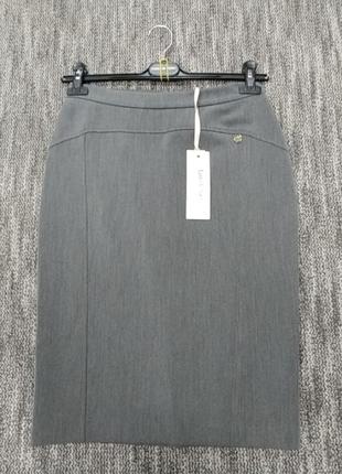 Стильная юбка - карандаш от итальянской марки linea cingue