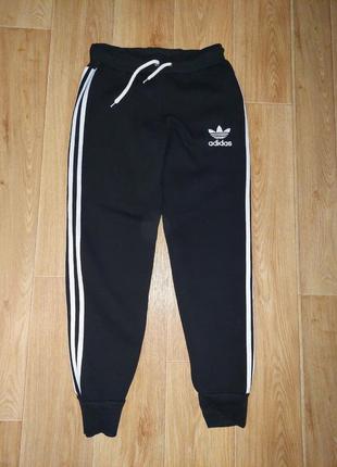 Жіночі спортивні штани р xs, s adidas