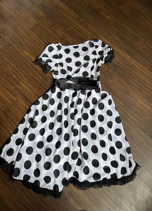 Платье в крупный горох