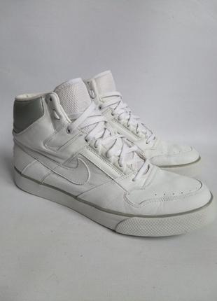 Кожаные кроссовки nike