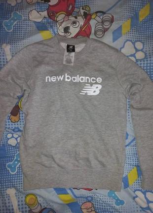 Кофта new balance тепла