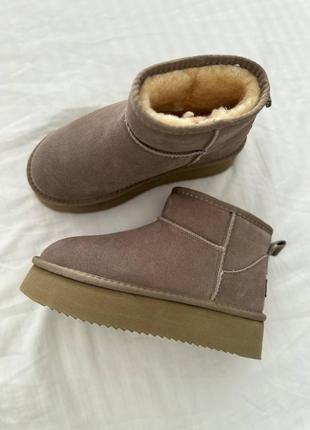 Угги ugg classic ultra mini platform “cappuccino” платформа, натуральный мех