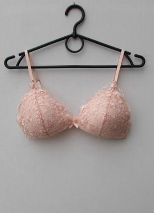 Кружевной бюстгальтер с уплотненной чашкой без косточек 75а 75b