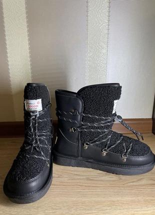 Жіночі стильні уггі4 фото