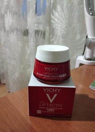 Креми vichy