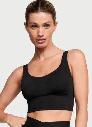 Спортивный топ victoria's secret sport
