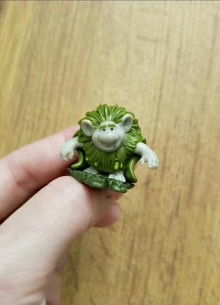 Іграшка фігурка з кіндер сюрпризу