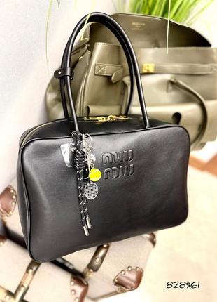 Жіноча шкіряна сумка miu miu