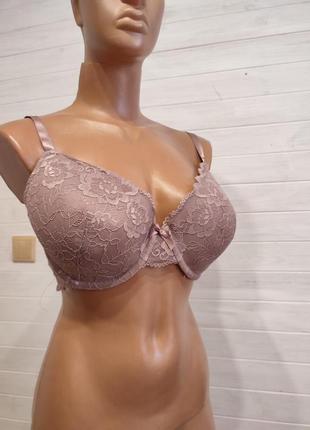 Красивый бюстик нюдовый на 80-85d