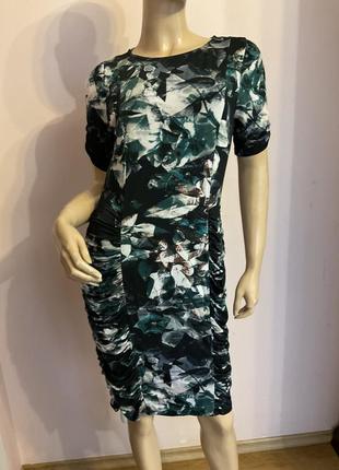 Красивое платье с драпировкой/ xl/brend mark &amp; spencer