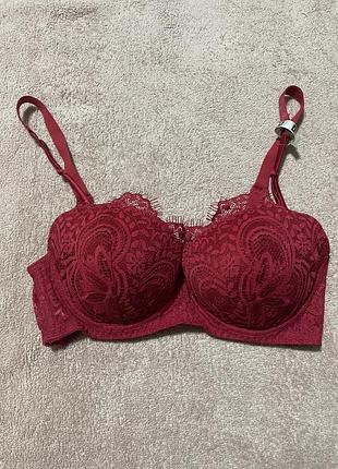 Бюстгальтер