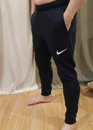 Nike спортивные штаны