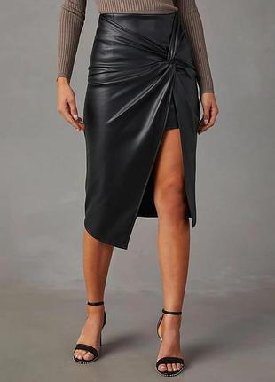 Шикарная юбка с кожзам от river island