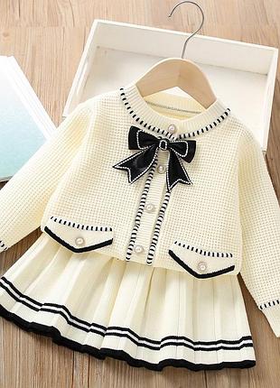 Стильний костюм кофта та спідниця