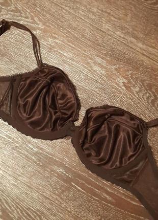 Красивый мягкий бюстгалтер с люрексом р.34 dd от marks & spencer7 фото
