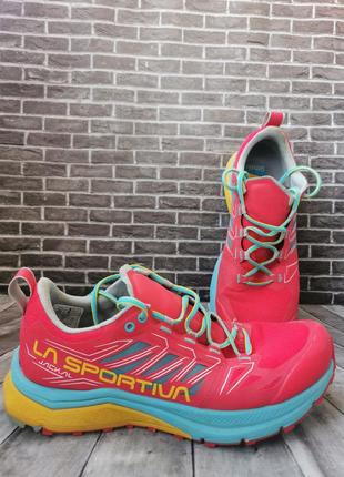 Кроссовки 40-41 размер