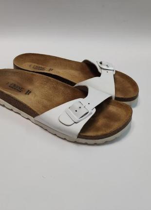 Next ортопедичні шкіряні шльопанці на корковій підошві