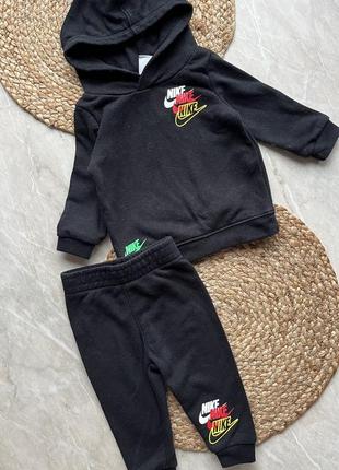 Костюм nike 3-6 місяців