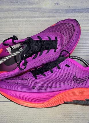 Кроссовки nike  zoom