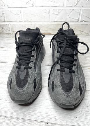 Крутые кроссовки adidas yeezy 700 boost 3