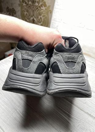Крутые кроссовки adidas yeezy 700 boost 6