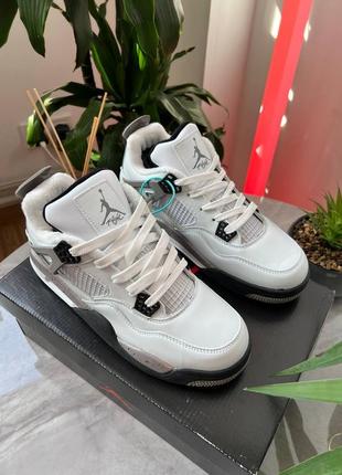 Мужские кроссовки nike air jordan retro 4