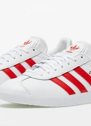 Оригінальні кросівки adidas gazelle