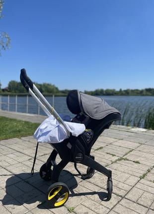 Doona + база isofix