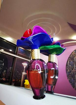 Lola marc jacobs

 знятість duty free перші випуски