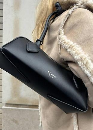 Шкіряна сумка alaïa 7