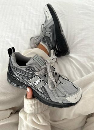 Кросівки new balance