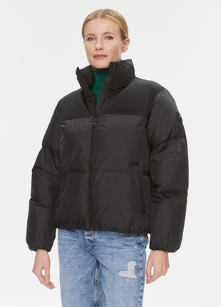 Куртка пуховик tommy hilfiger в размере s (новая, оригинал)
