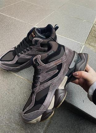 Чоловічі кросівки👟🟤