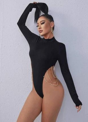 Боді з ланцюжком