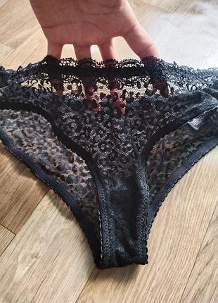 Соблазнительные полупрозрачные кружевные трусики primark