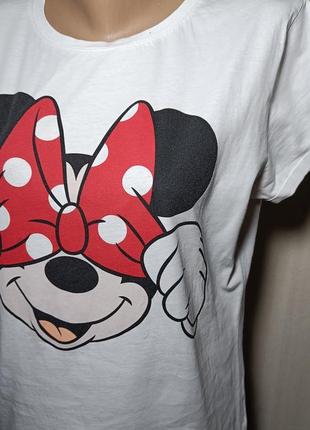 Футболка мінні маус. біла футболка з принтом мінні маус. розмір м - l2 фото