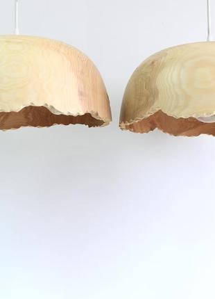 Світла люстра з нерівним краєм (1529) під замовлення2 фото