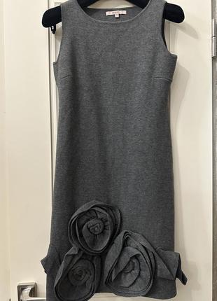 Red valentino платье прямого кроя оригинал